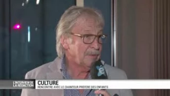 Henri Des met les doigts dans la mélasse