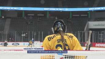 Le hockey féminin se développe en s'inspirant de Zoug