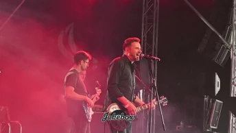 Mais Alors de Douleur d'Avion