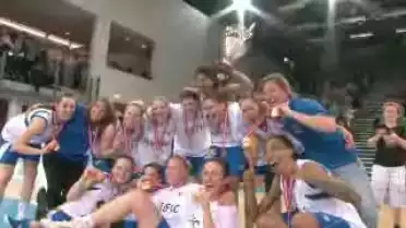 C&#039;est arrivé près de chez vous - Basket Elfic Fribourg Champion Suisse