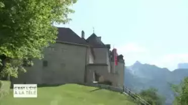 C&#039;est l&#039;été à la télé du 05.07.11 - Les châteaux