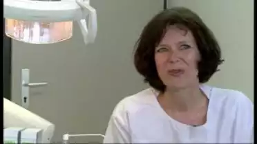 Diagnostic du 17.04.12 - Les implants dentaires pour les personnes âgées 1/4