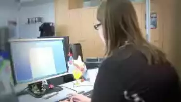 Réussir du 20.03.12 - Employé(e) de commerce