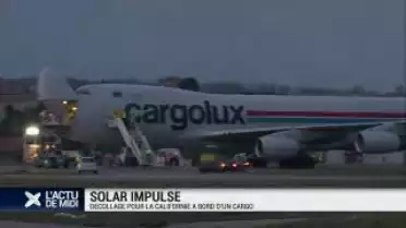 Le cargo emportant Solar Impulse a décollé