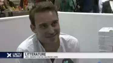 Littérature: Joël Dicker, star du salon du livre
