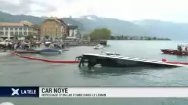 Car noyé: repêchage d&#039;un car tombé dans le Léman