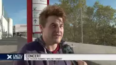Les fans de Mylène Farmer campent devant Palexpo