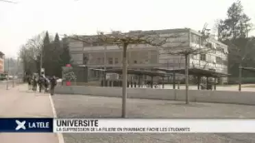 Université: les étudiants en pharmacie sont en colère