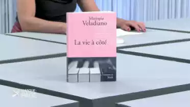 La vie à côté