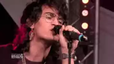 Vadel chante &quot;A tort ou à raison&quot;