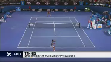 Roger federer s&#039;incline, Rafael Nadal en finale