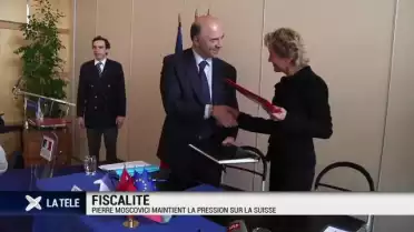 Pierre Moscovici maintient la pression sur la Suisse