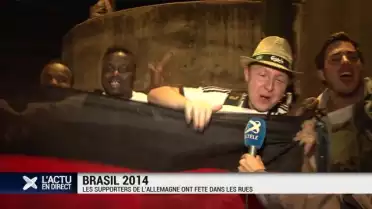 Les supporters allemands à la fête à Fribourg