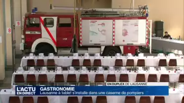 A table dans une caserne de pompiers
