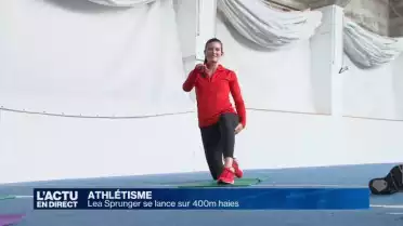 Lea Sprunger se lance sur 400 mètres haies