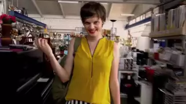 Flake - Hipster Girl