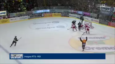 Fribourg Gottéron continue sur sa lancée en battant Lausanne