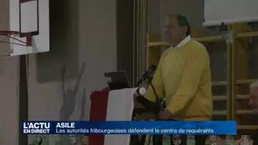 Asile: Le Conseil d&#039;Etat fribourgeois face à mille citoyens