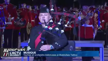 Vaches et orchestre biélorusse à l'Avenches Tattoo