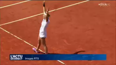 Timea Bacsinszky se qualifie pour les demi-finales