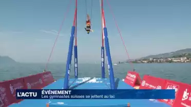Les gymnastes suisses se jettent au lac