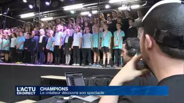Le choeur d'enfants de "Champions" enregistre les voix
