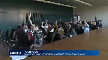 Des débats pour inciter les jeunes à voter
