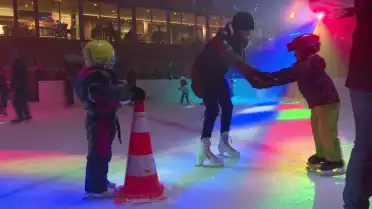 Disco sur glace - spécial St-Valentin à Bulle