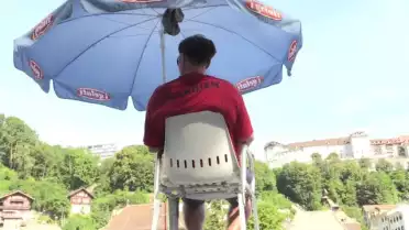 1H avec un gardien des Bains de la Motta