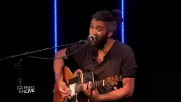 Mark Kelly part en live !