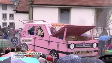 Découvrez le cortège du Carnaval des Bolzes
