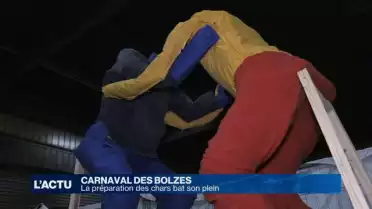 Bricoleurs à l&#039;oeuvre pour le carnaval des Bolzes 2016