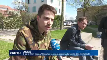 Asile: jeunes requérants interdits de foot à Fribourg - Première partie
