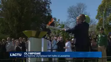 La flamme olympique fait halte à Lausanne
