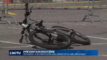 Une collision simulée pour sensibiliser les jeunes