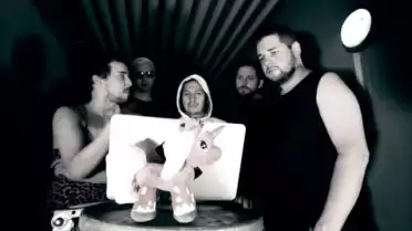 Energique et piquant