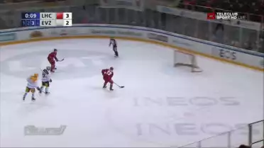 Le Lausanne HC assure contre Zoug