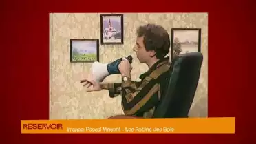 Artiste et étiquette au front?