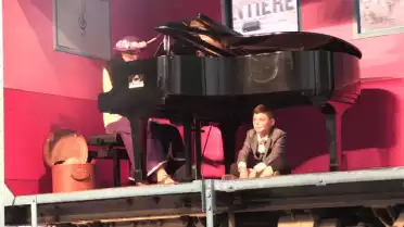 Karine et Gustave, son fils, sont les stars du Croution