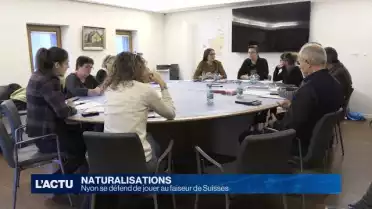 Nyon se défend de jouer au faiseur de Suisses