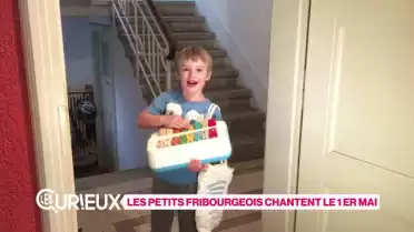 Les petits Fribourgeois chantent le 1er mai