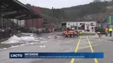 Pollution évitée après l&#039;incendie d&#039;une usine de déchets