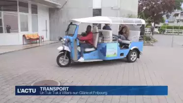 Un Tuk-Tuk à Villars-sur-Glâne et Fribourg