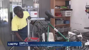Rénover des vélos pour se réinsérer professionnellement