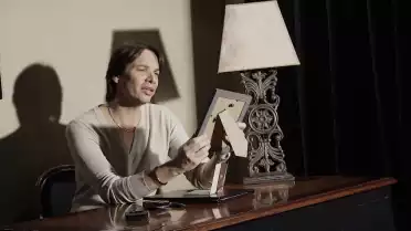 &quot;La Pasión de sus Labios feat. Nicolas Arias&quot; de Serge Gauya