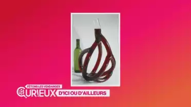 Une carafe à vin artistique