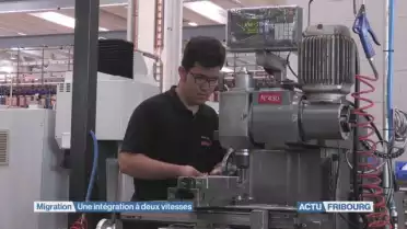 Une intégration à deux vitesses