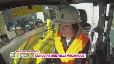 Conduire une pelle mécanique