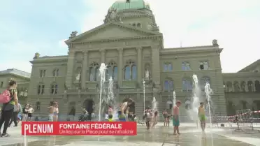 La fontaine de la Place fédérale rafraîchit les visiteurs