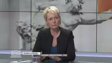Isabelle Moret: une actualité politique brûlante